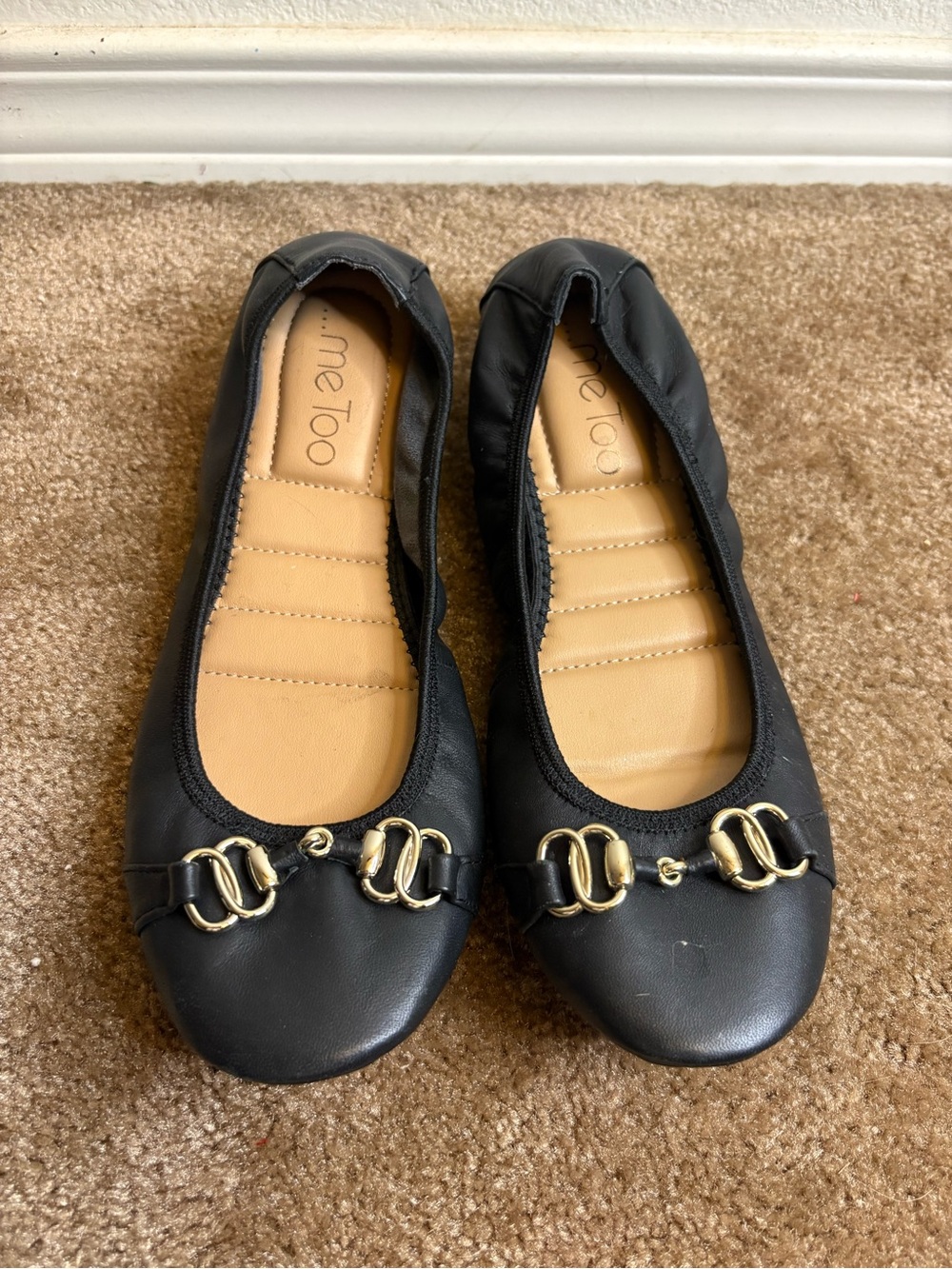 me too Black Leather Ballet Flats with Gold Chain Accent